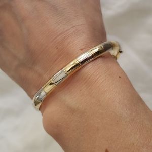 Beautiful 14k two tone gold bangle